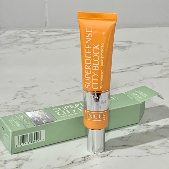 CLINIQUE Superdefense City Block SPF 50 Daily Energy + Face Protector 1.35oz - Picture 1 of 4